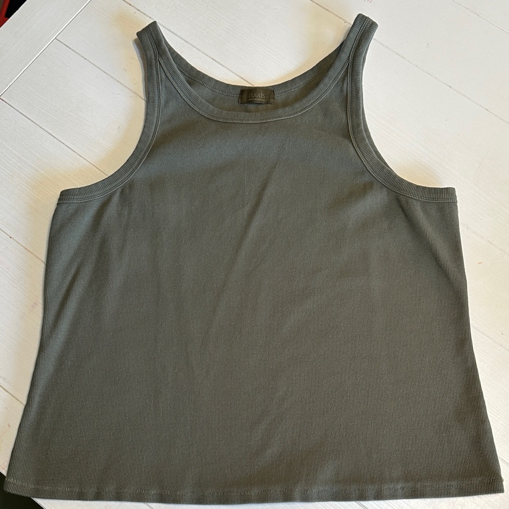 NUUDS Essential rib Olive Tank Top